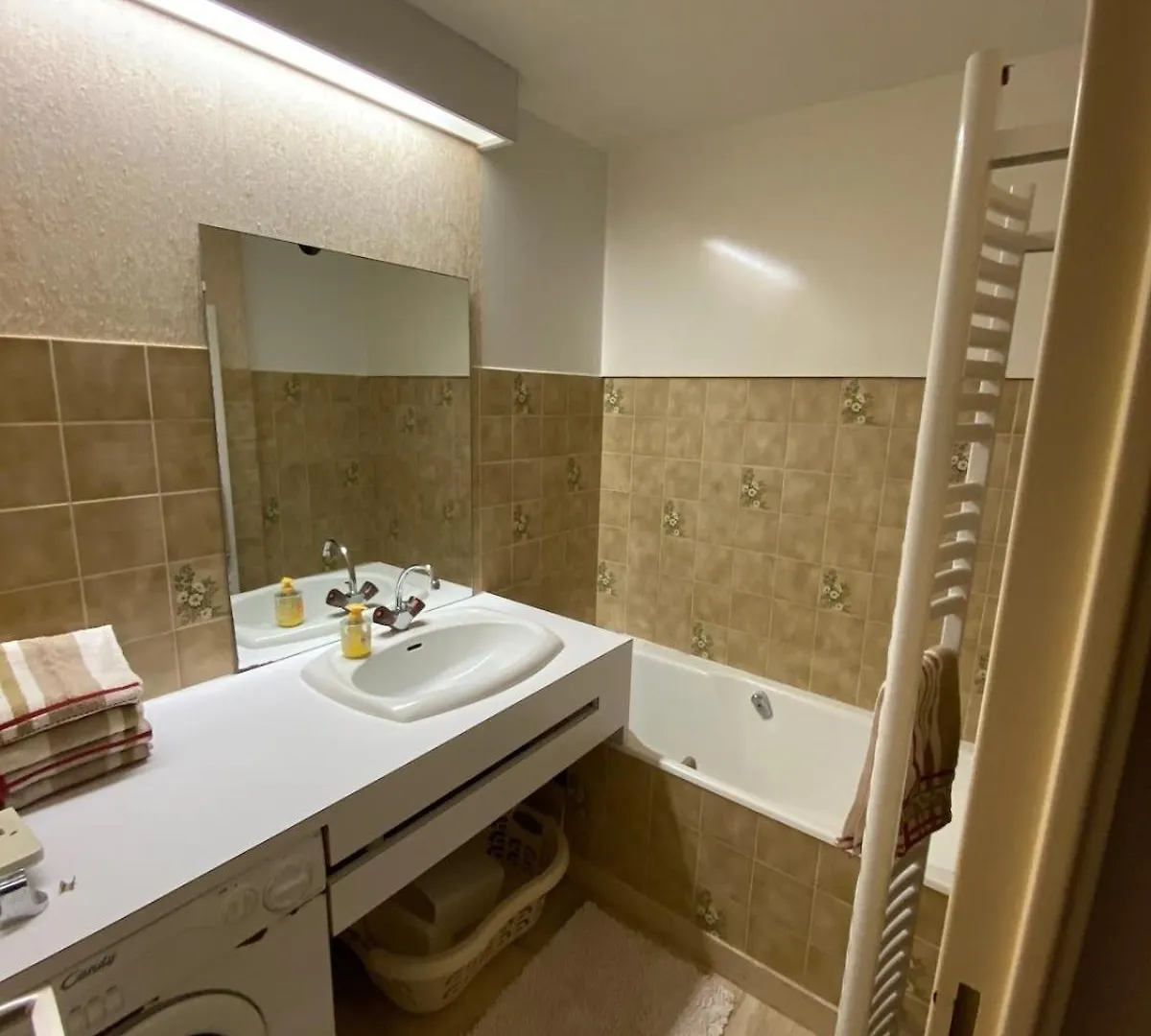 شقة Apartment, Seafront, Beach, Ground Floor كارناك